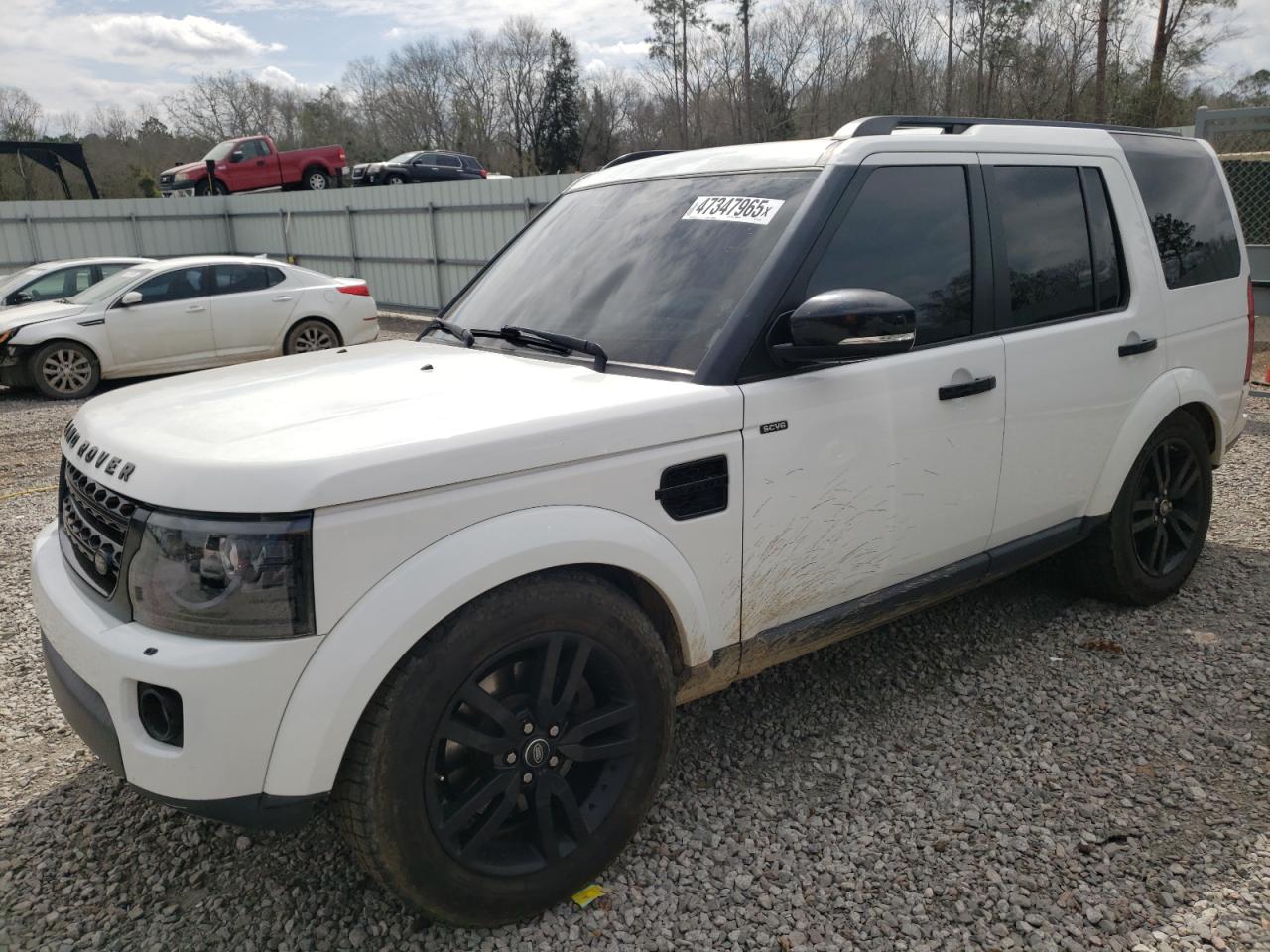 2016 Land Rover LR4 - Image 1