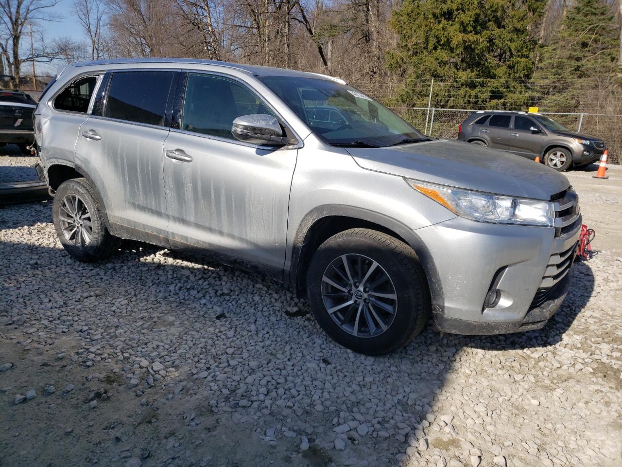 2019 Toyota Highlander - Image 4