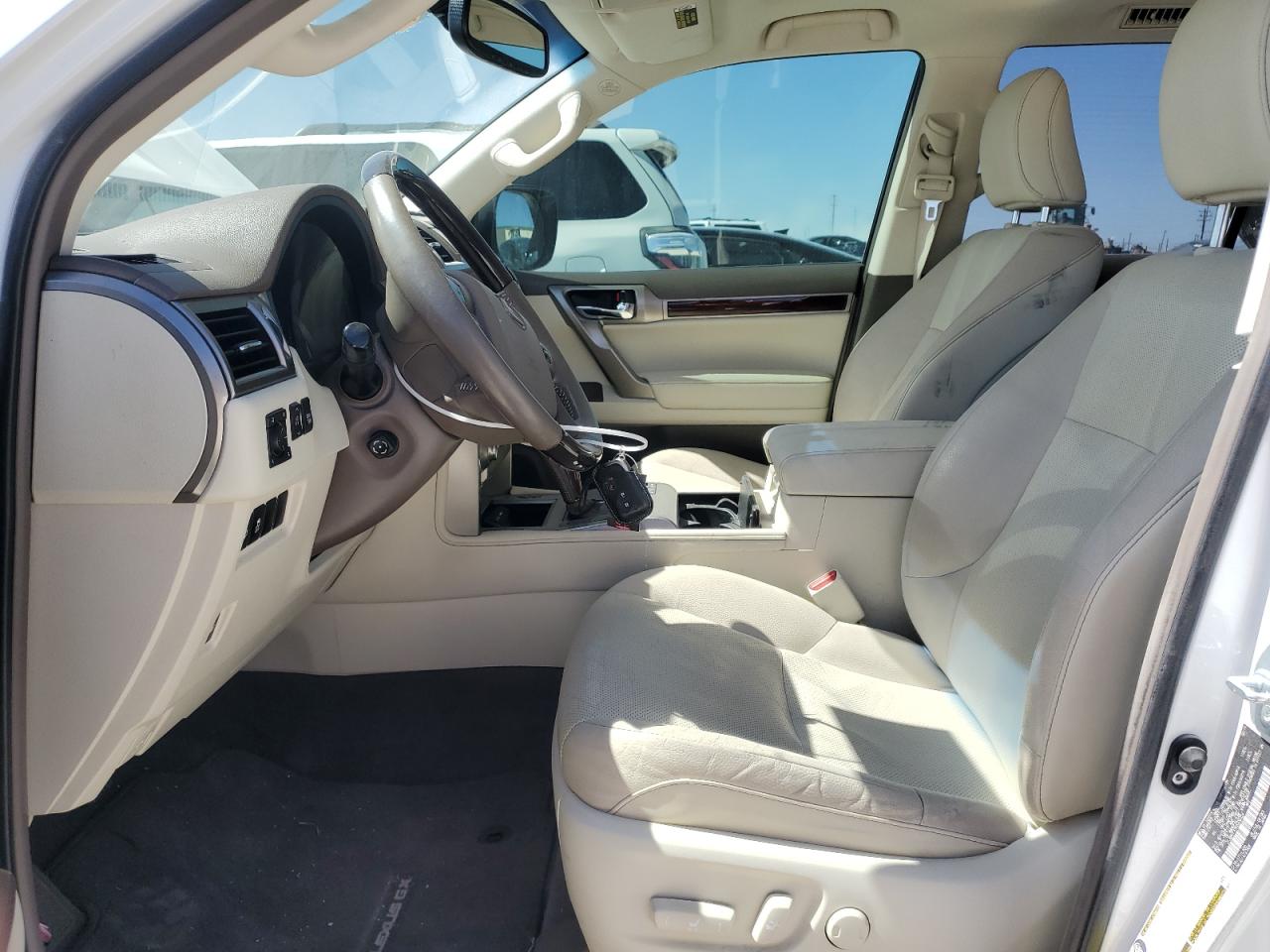 2019 Lexus GX - Image 7