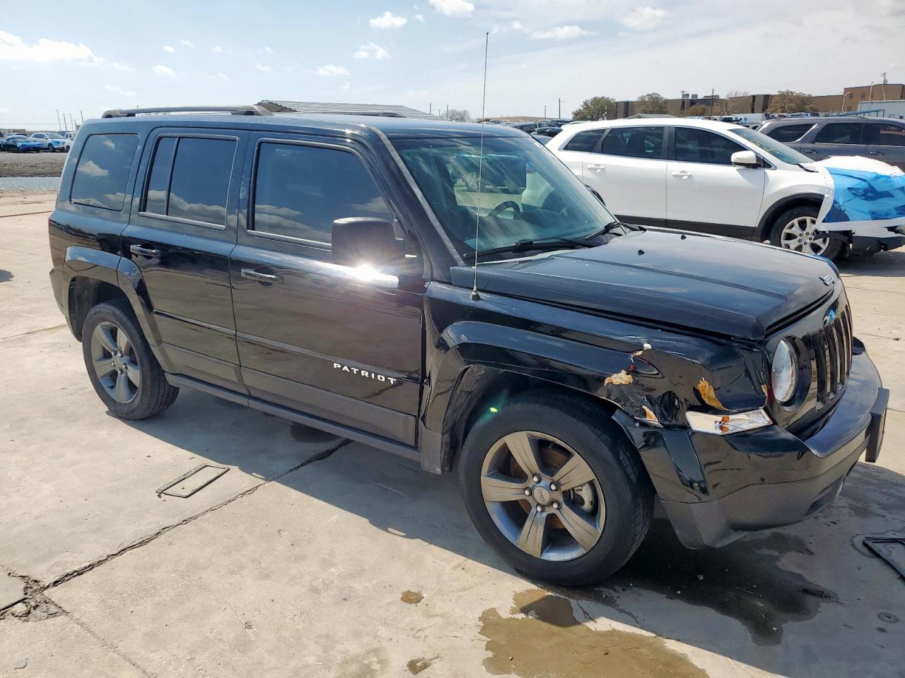 2015 Jeep Liberty (Patriot) - Image 4