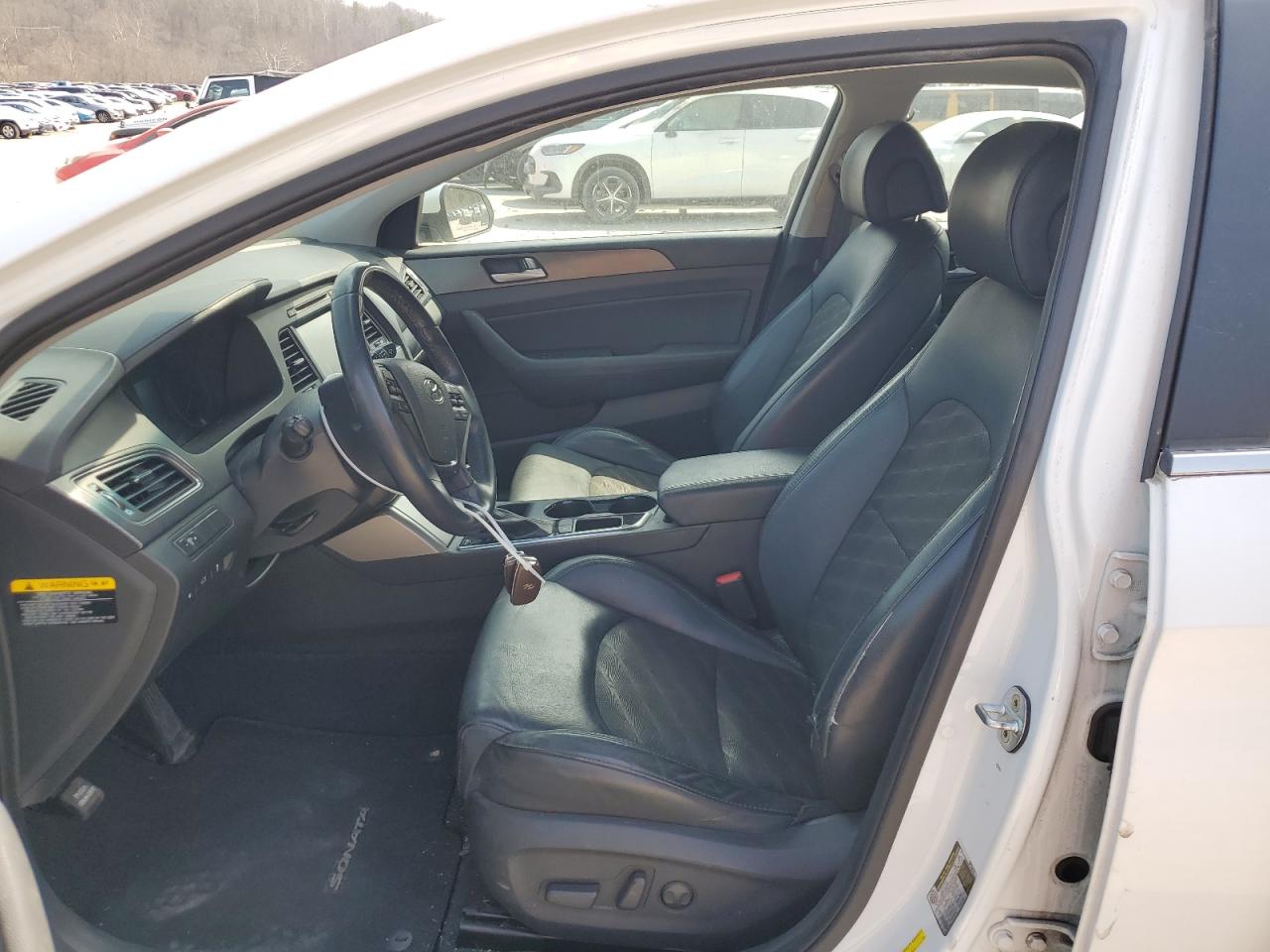 2017 Hyundai Sonata - Image 7