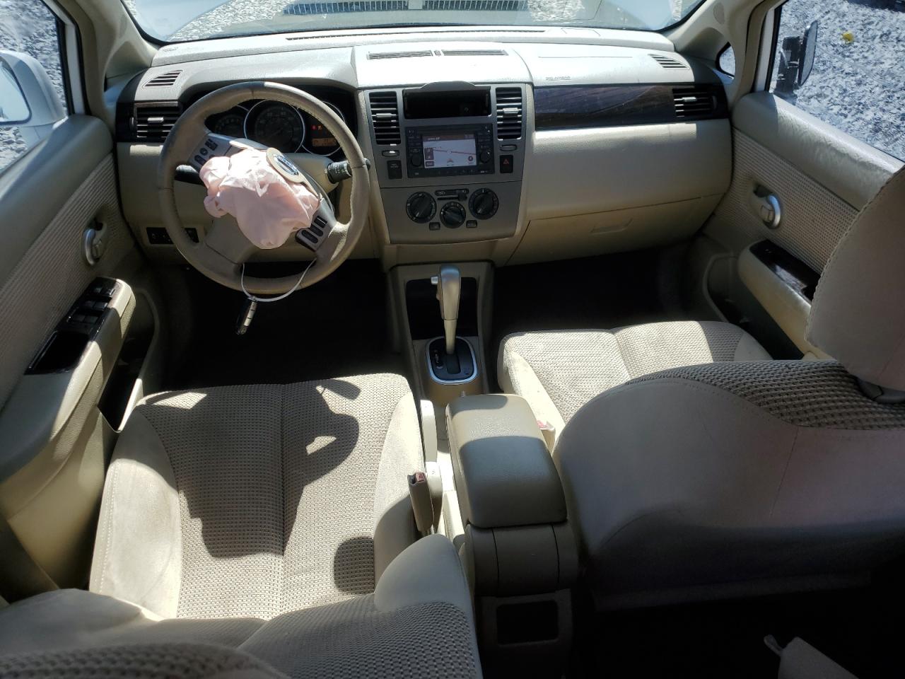 2012 Nissan Versa - Image 8