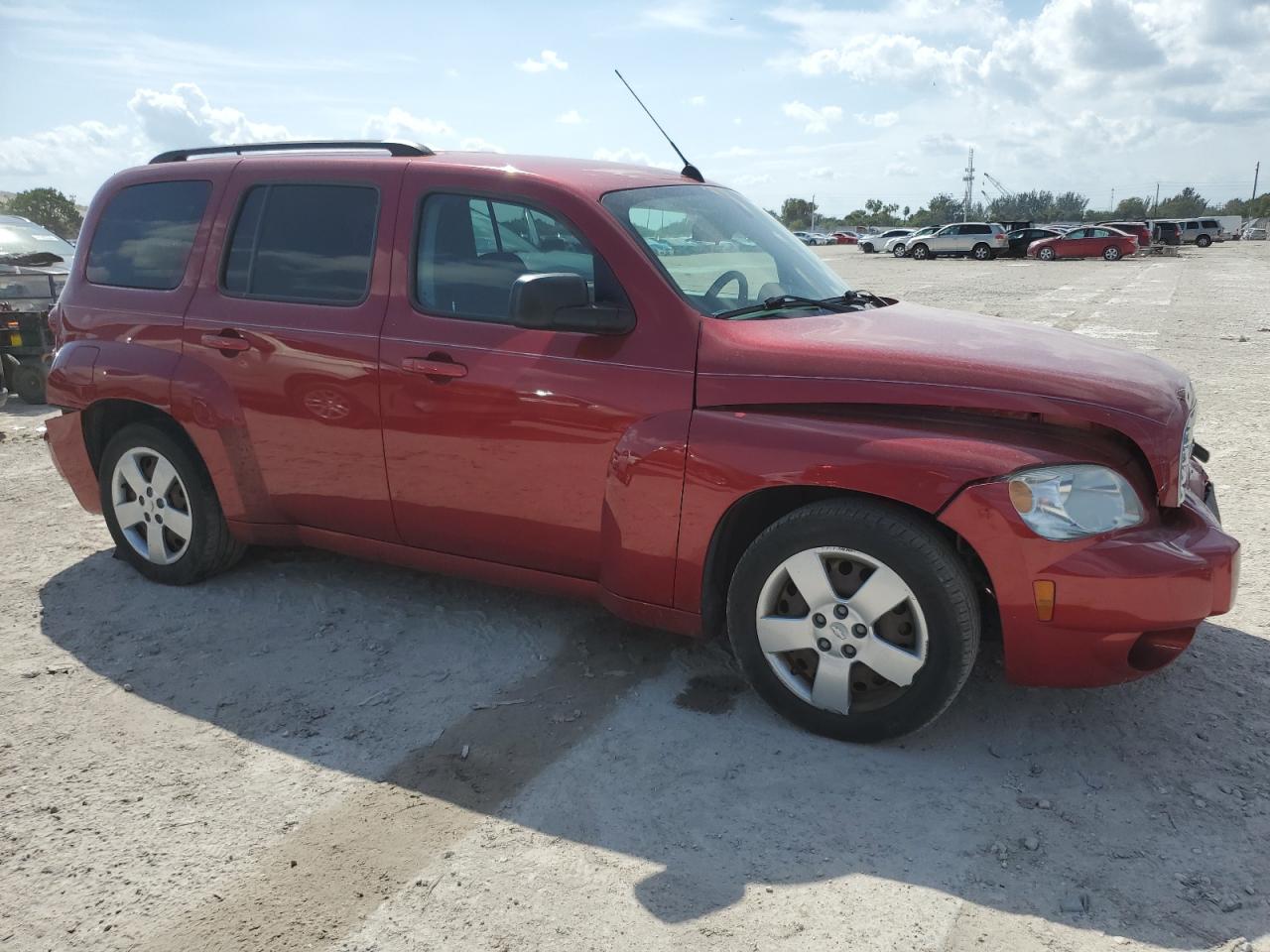 2010 Chevrolet HHR - Image 4