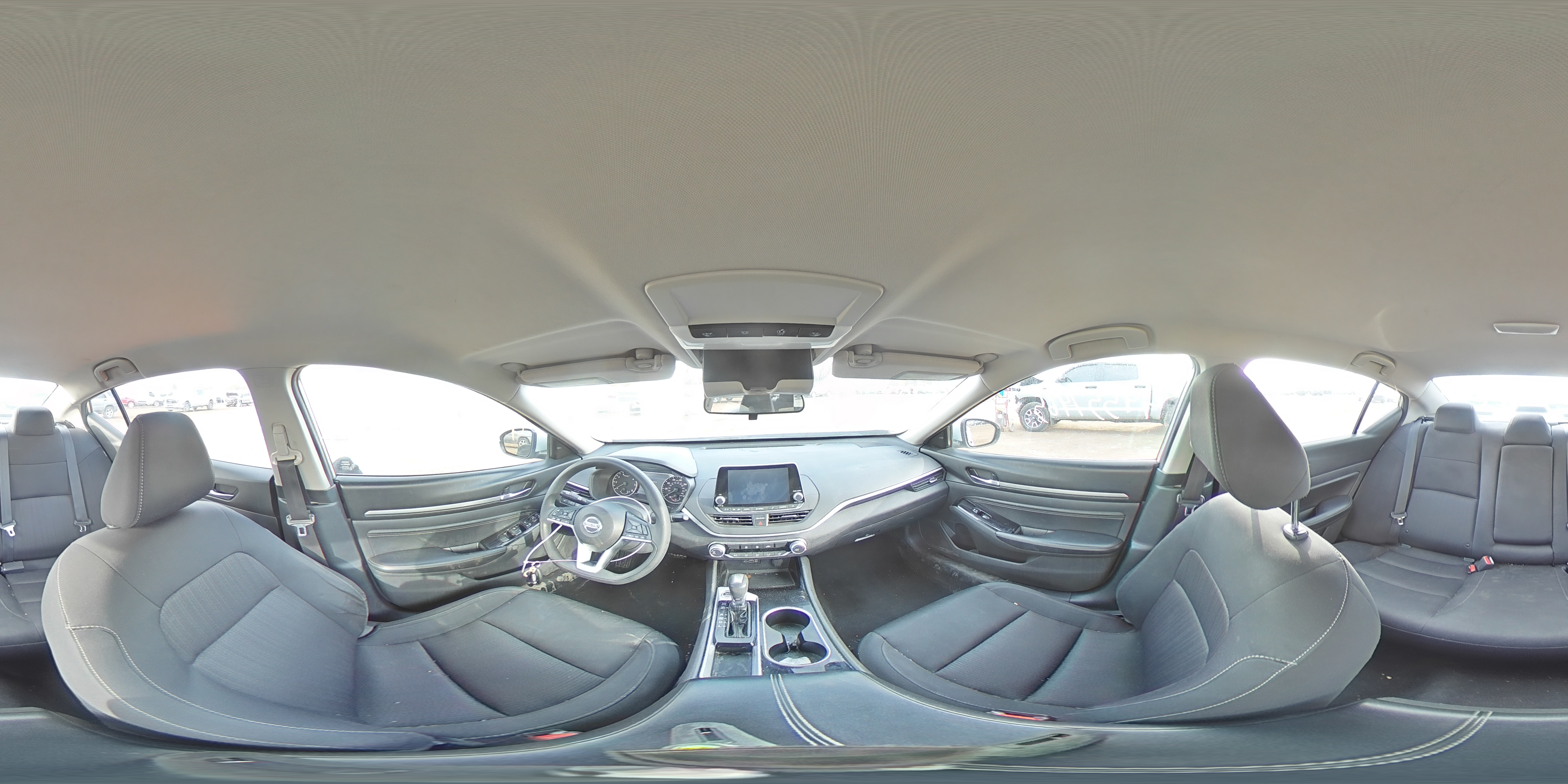 2021 Nissan Altima - Image 12