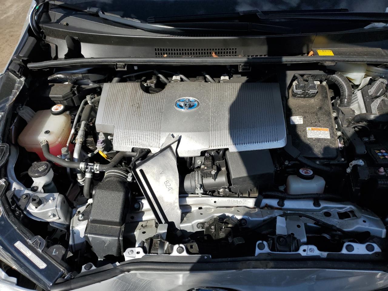 2018 Toyota Prius - Image 11