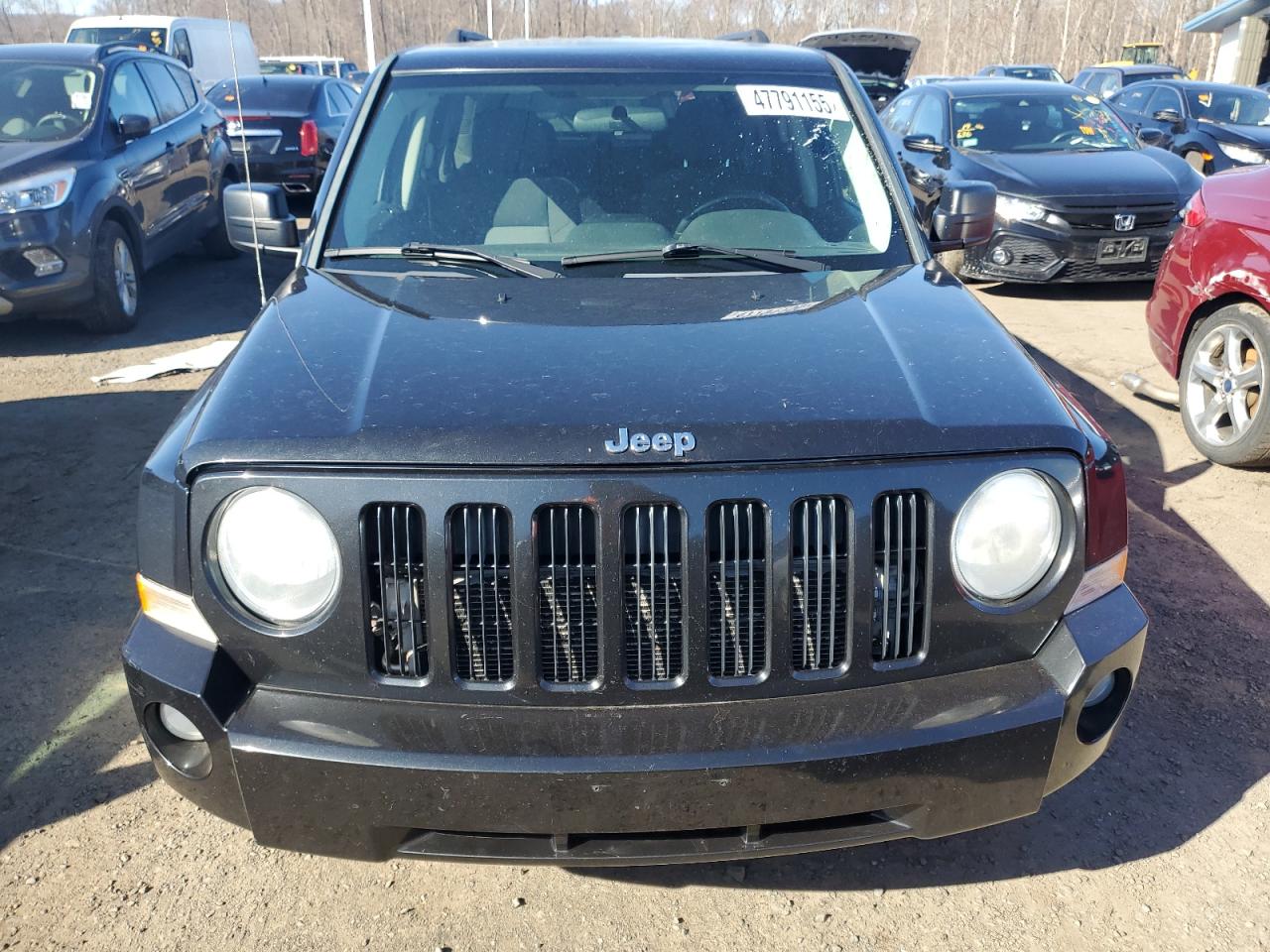 2010 Jeep Liberty (Patriot) - Image 5