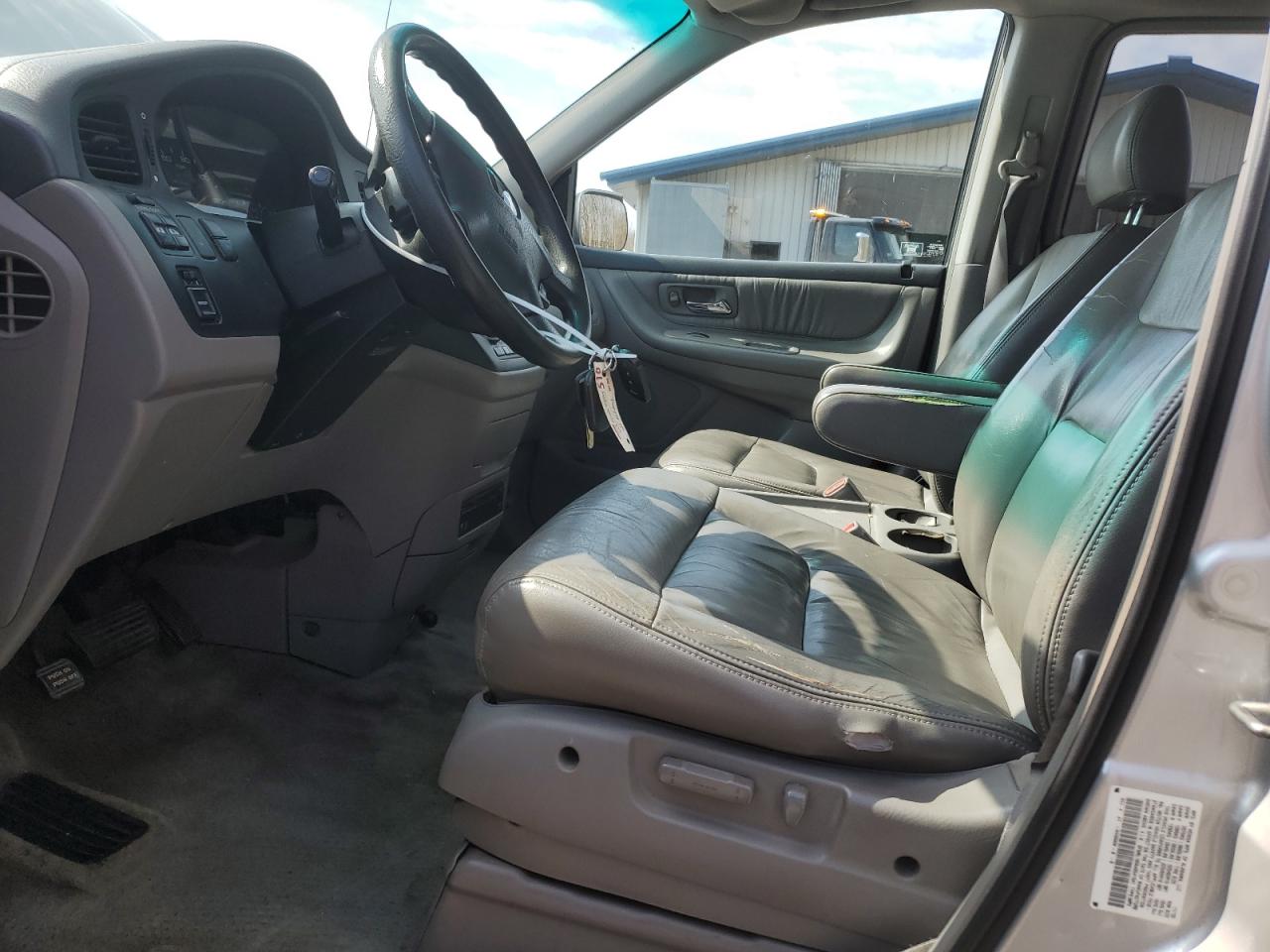2004 Honda Odyssey - Image 7