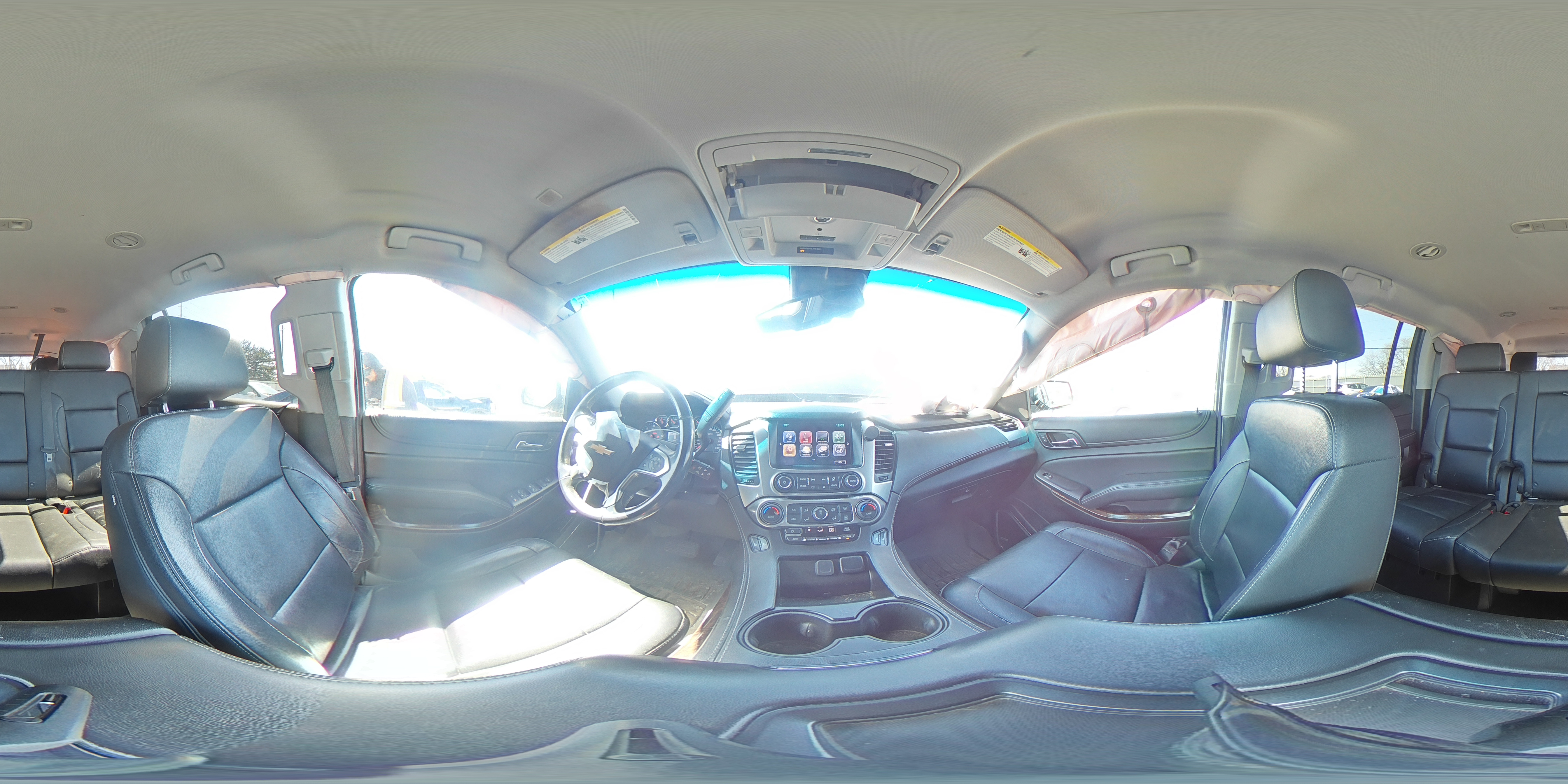 2018 Chevrolet Suburban - Image 14