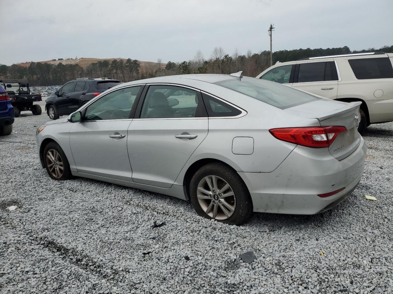 2017 Hyundai Sonata - Image 2