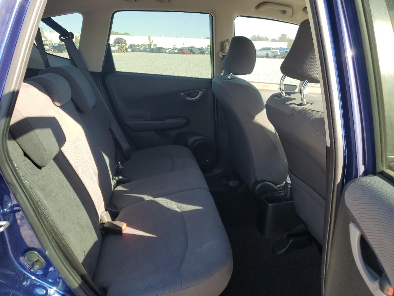 2013 Honda Fit - Image 11