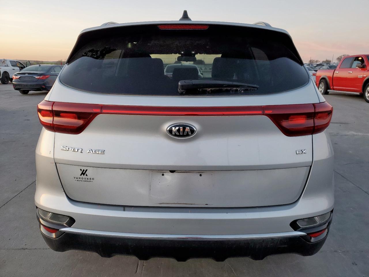 2022 Kia Sportage - Image 6