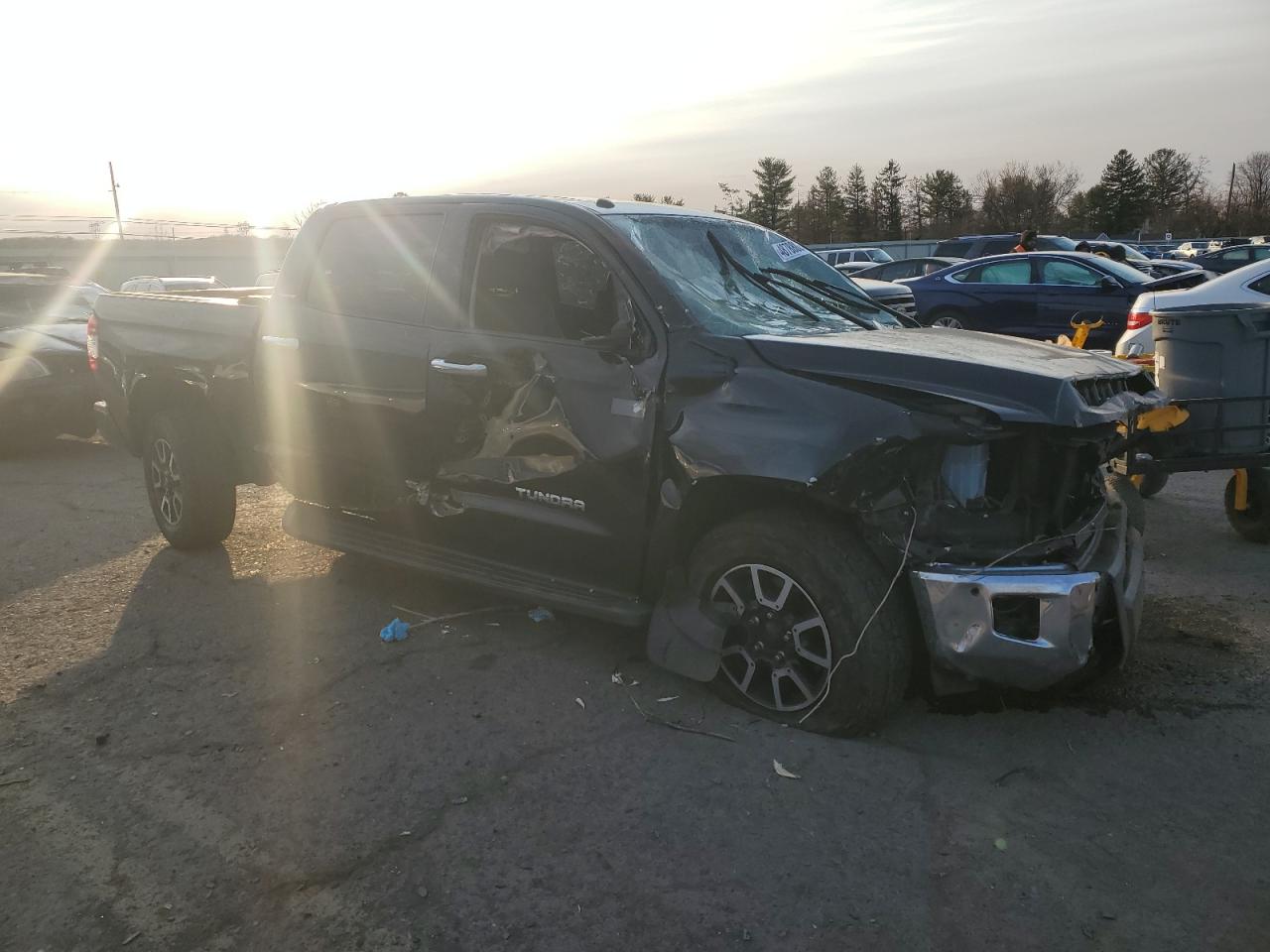 2019 Toyota Tundra - Image 4