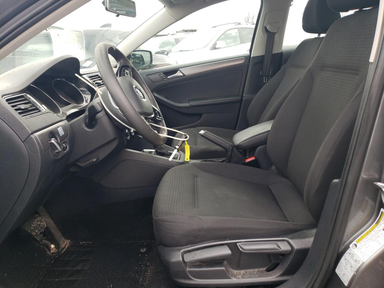 2015 Volkswagen Jetta - Image 7