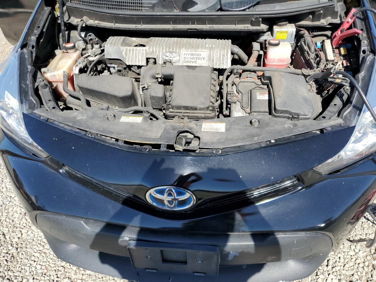 2016 Toyota Prius - Image 11