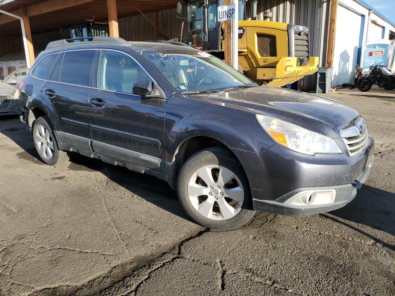 2012 Subaru Outback - Image 4