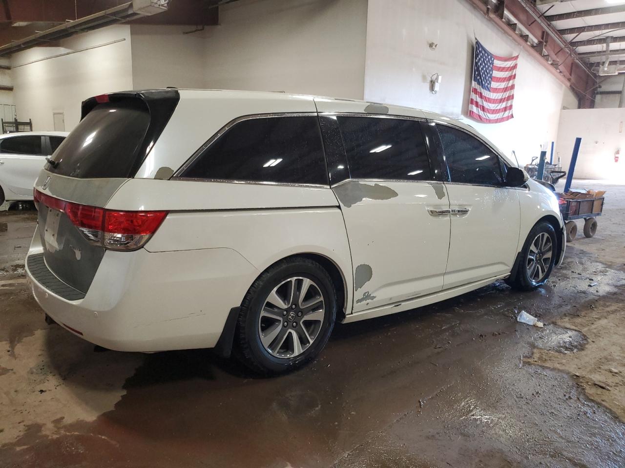 2014 Honda Odyssey - Image 3