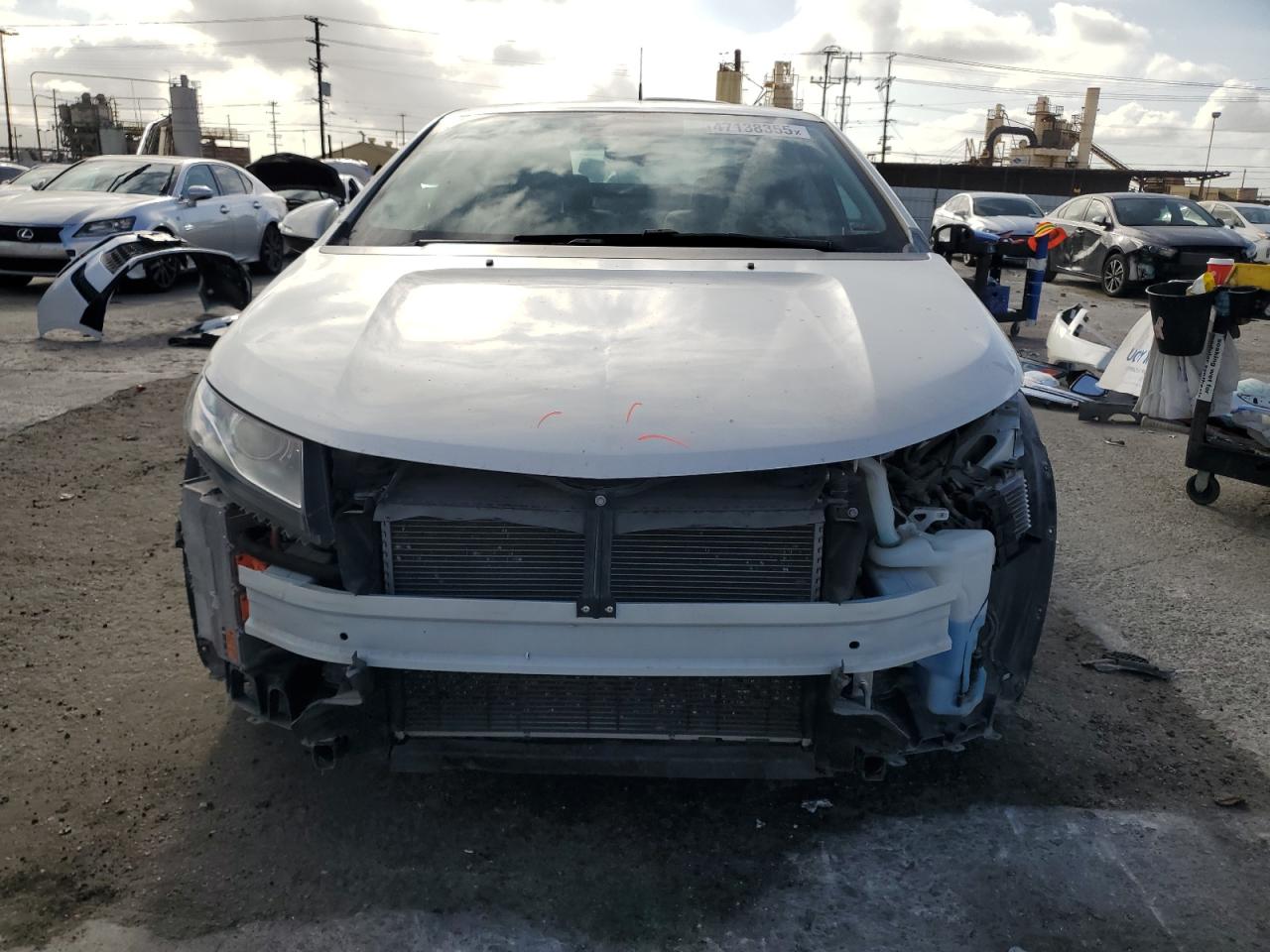 2013 Chevrolet Volt - Image 5