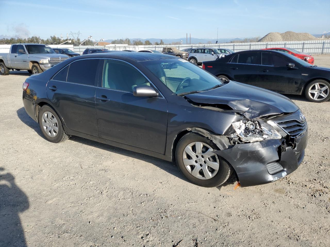 2011 Toyota Camry - Image 4