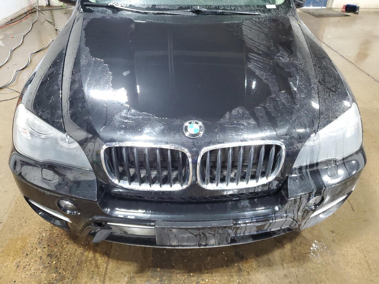 2011 BMW X5 - Image 12