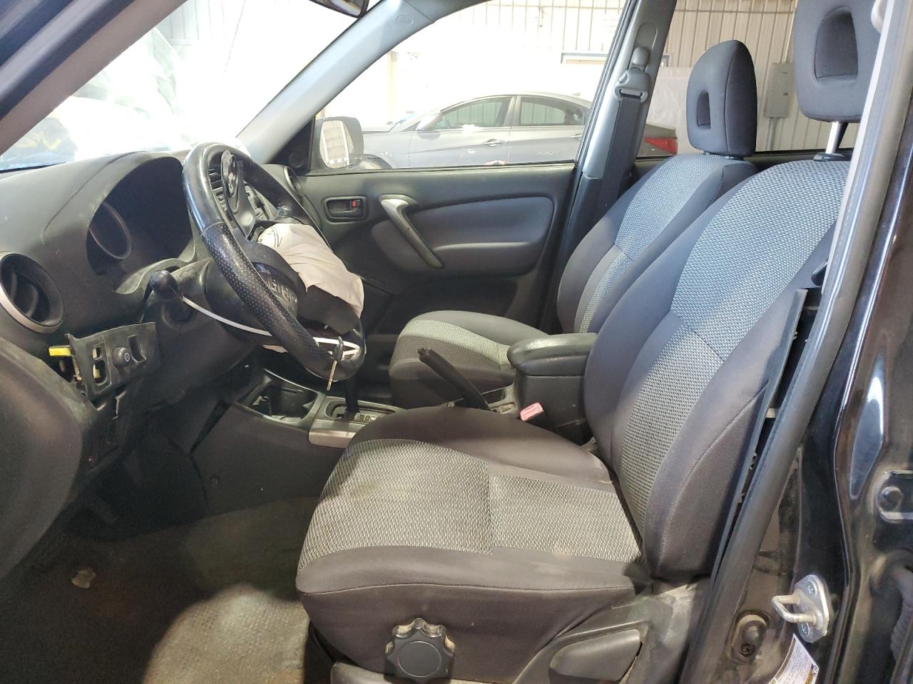 2005 Toyota RAV 4 - Image 7