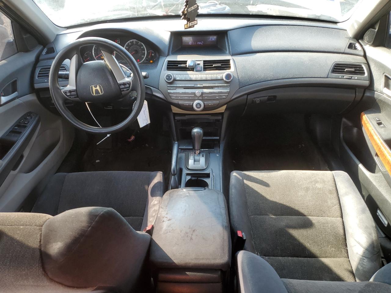 2009 Honda Accord - Image 8
