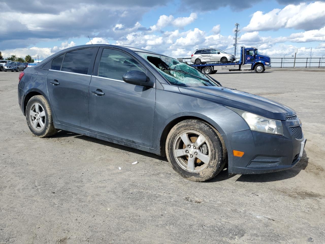 2013 Chevrolet Cruze - Image 4