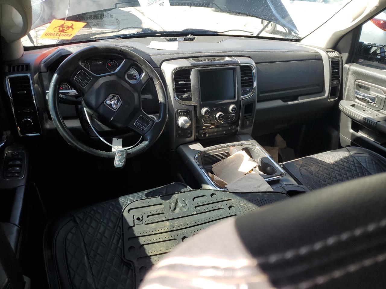 2015 RAM 1500 - Image 8