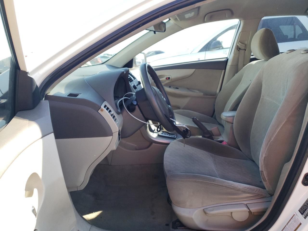 2009 Toyota Corolla - Image 7