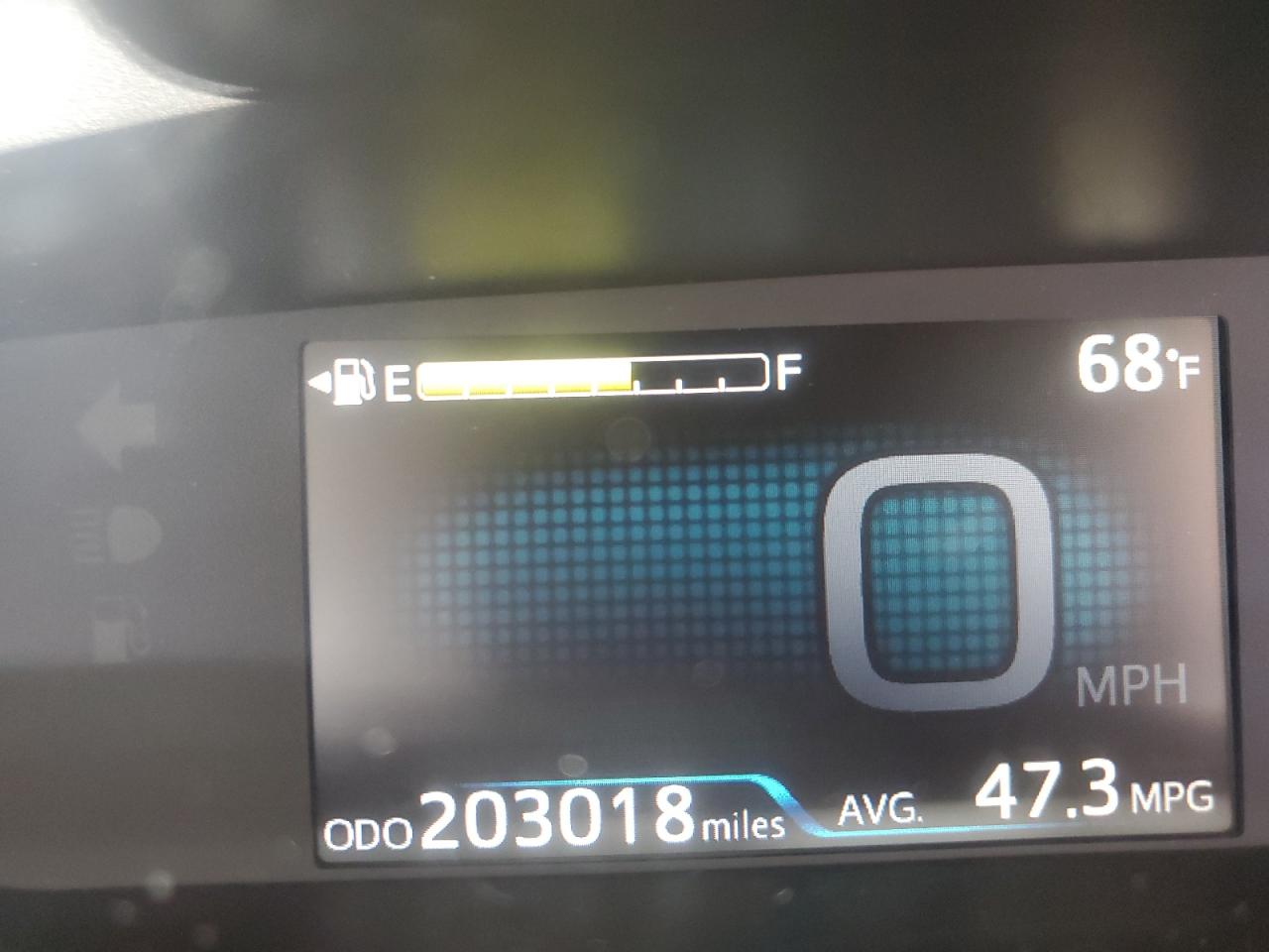 2017 Toyota Prius - Image 9