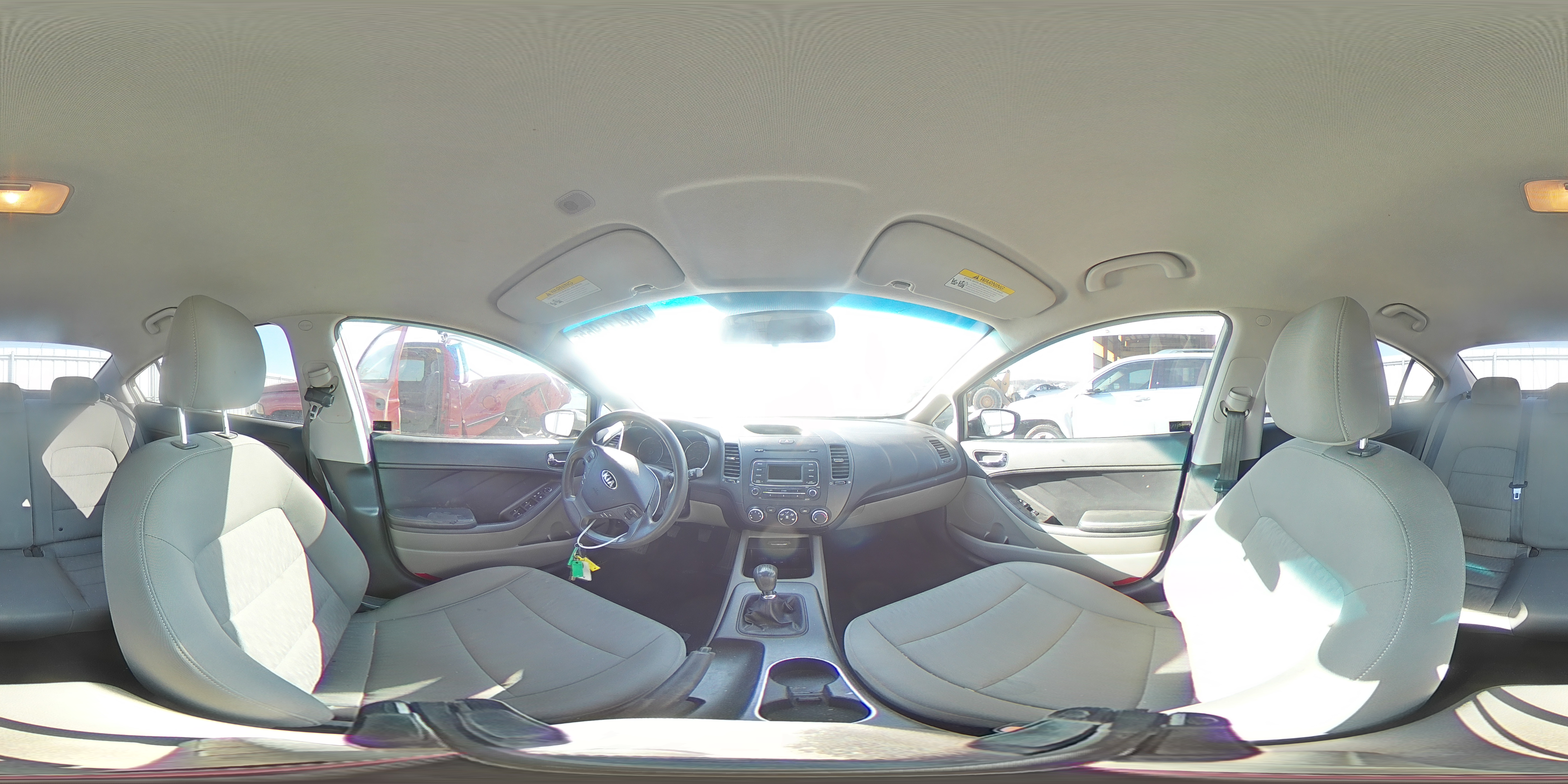 2015 Kia Forte - Image 13