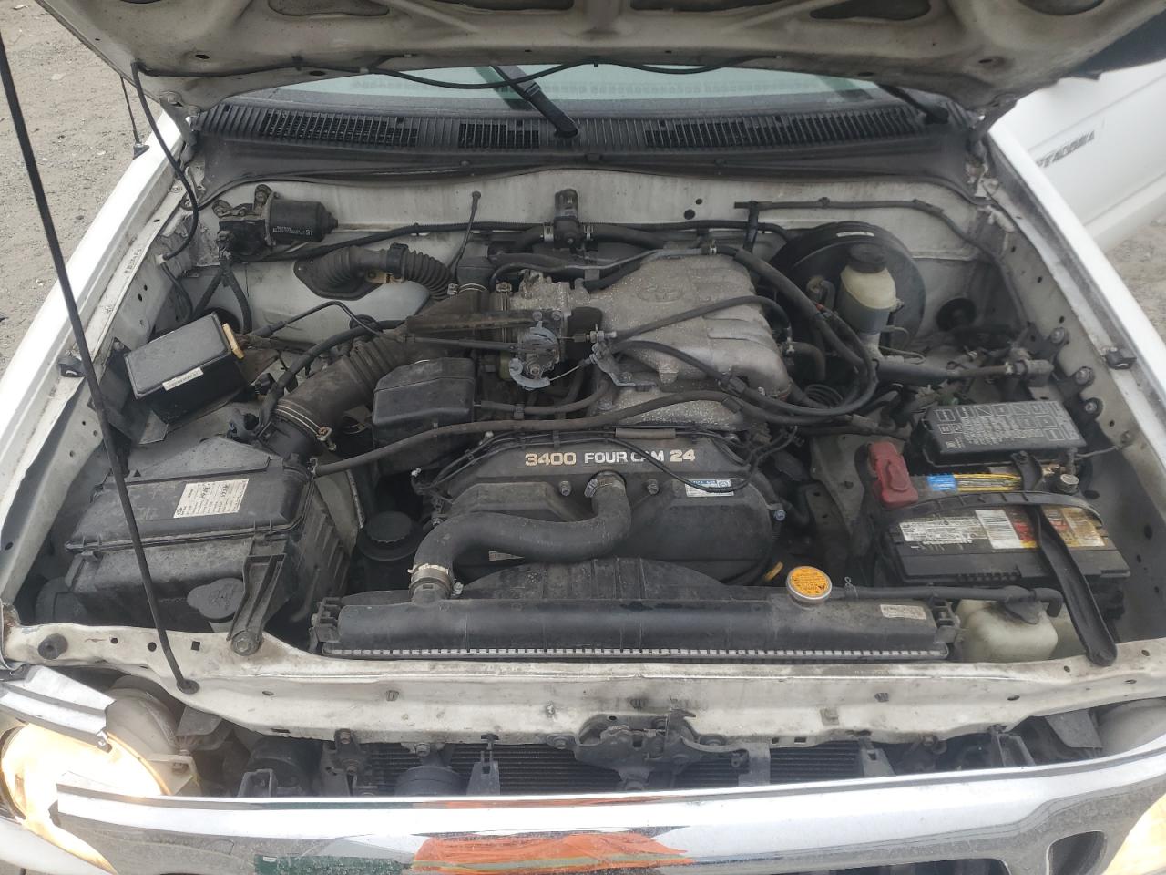 2002 Toyota Tacoma - Image 11