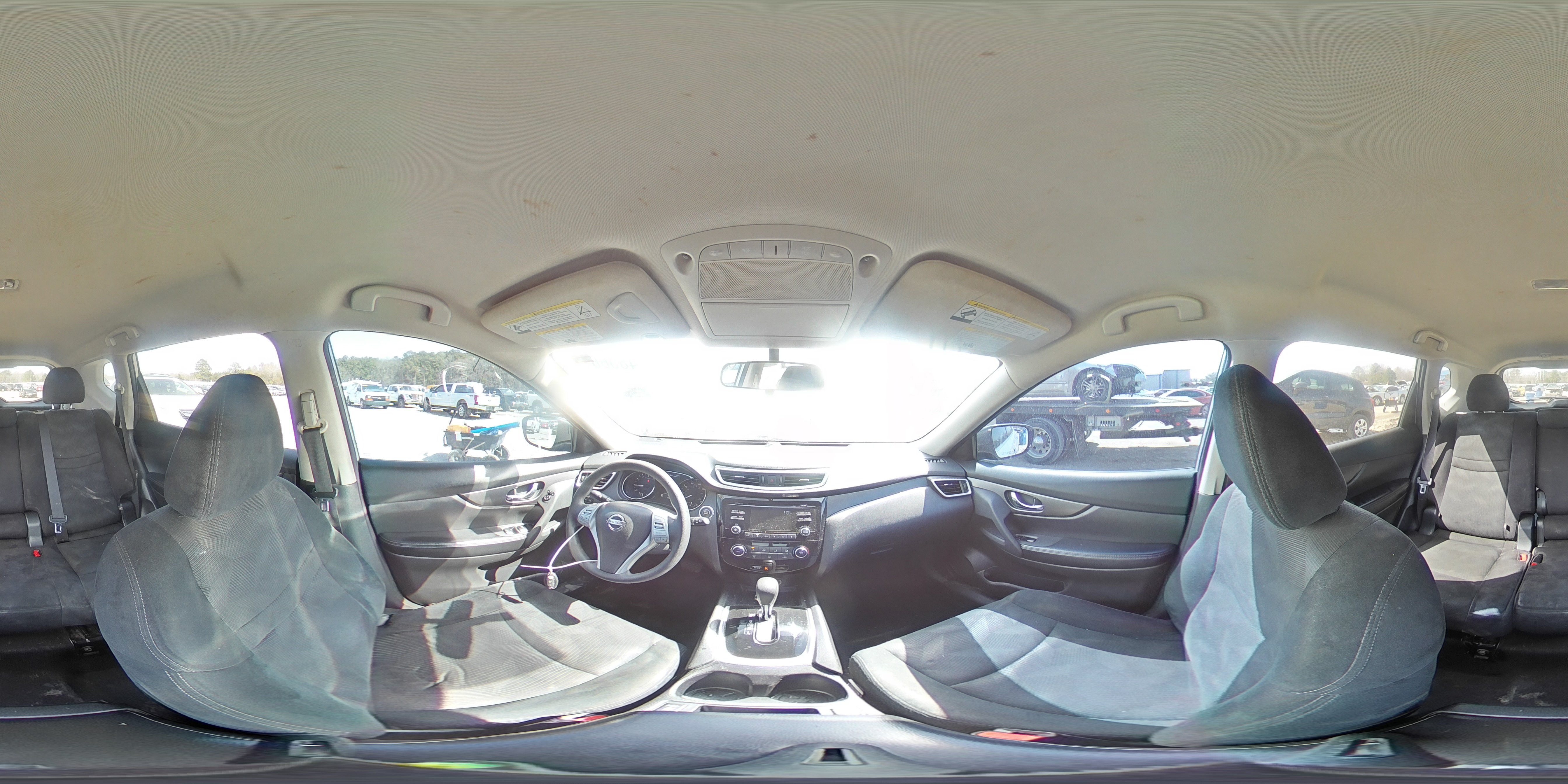 2016 Nissan Rogue - Image 14