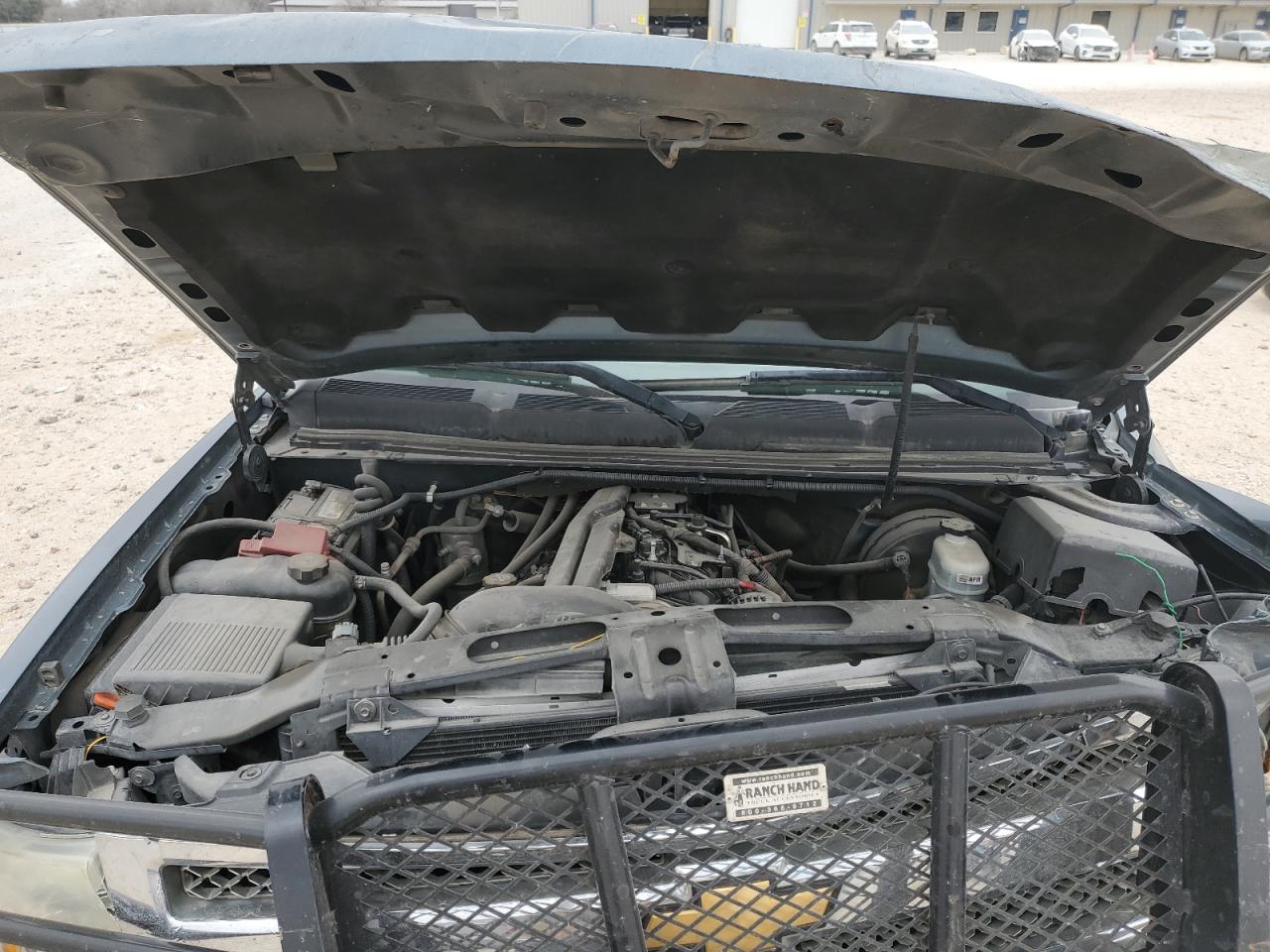 2012 Chevrolet Silverado - Image 13