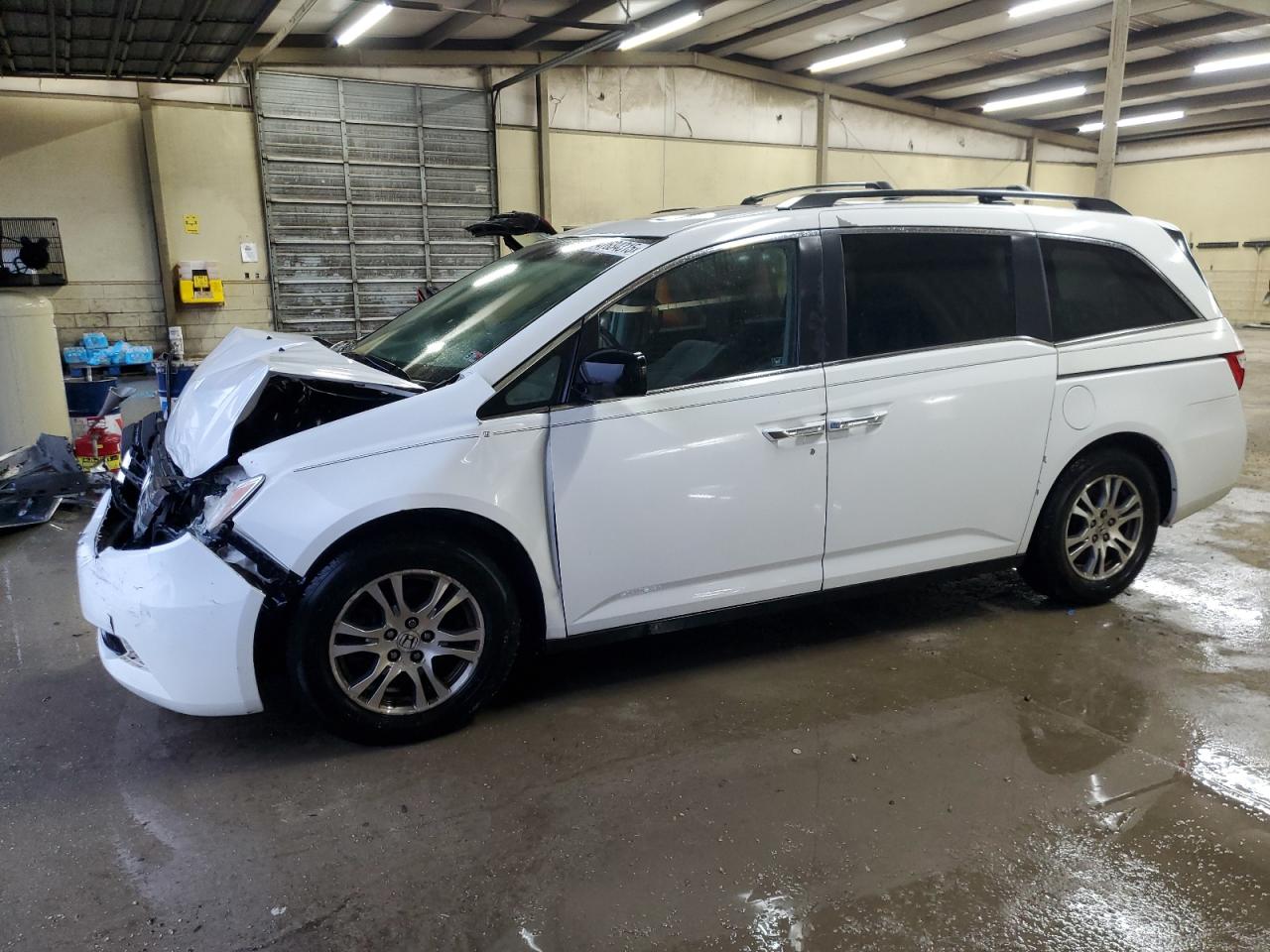 2012 Honda Odyssey - Image 1