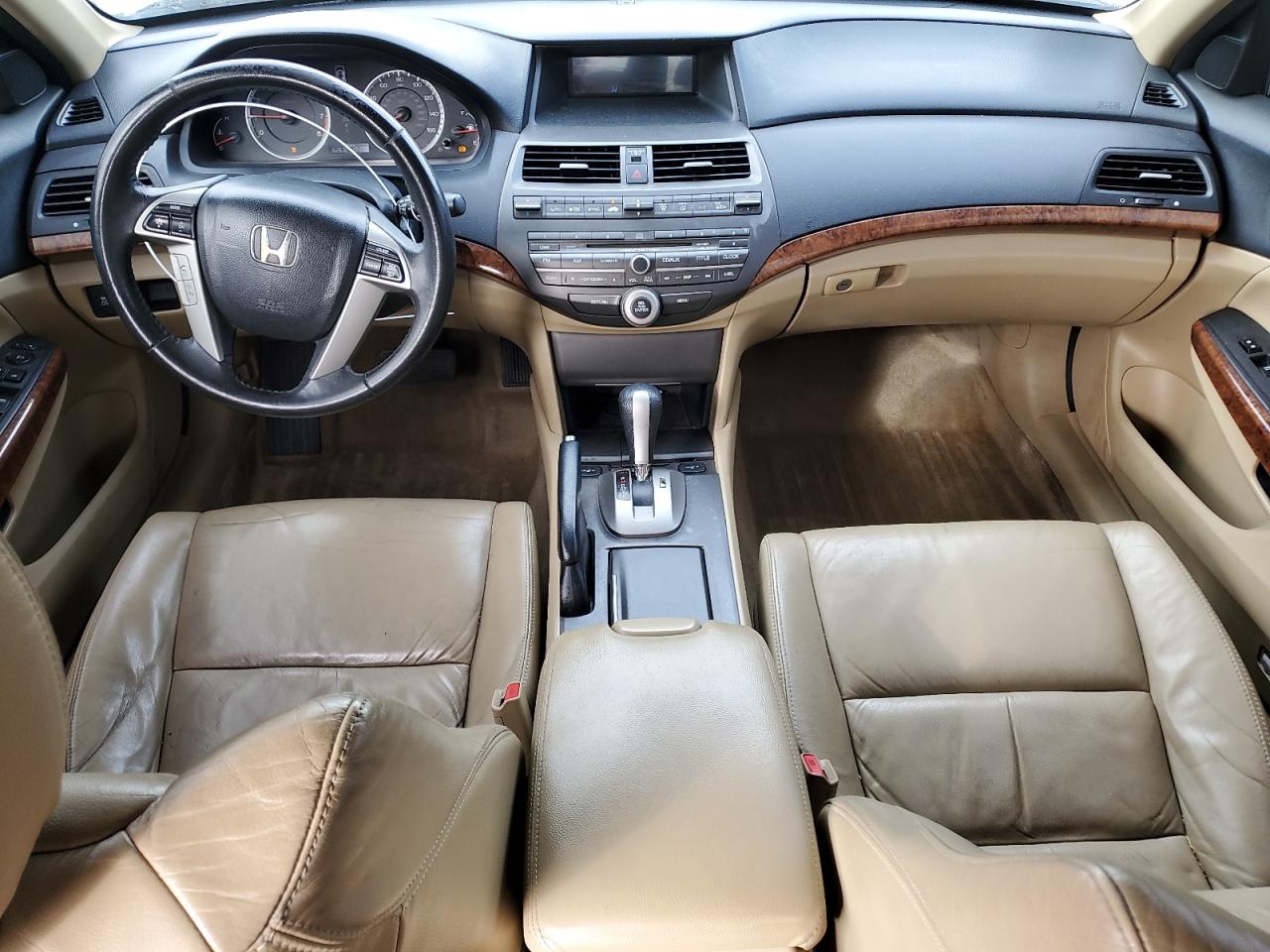 2012 Honda Accord - Image 8
