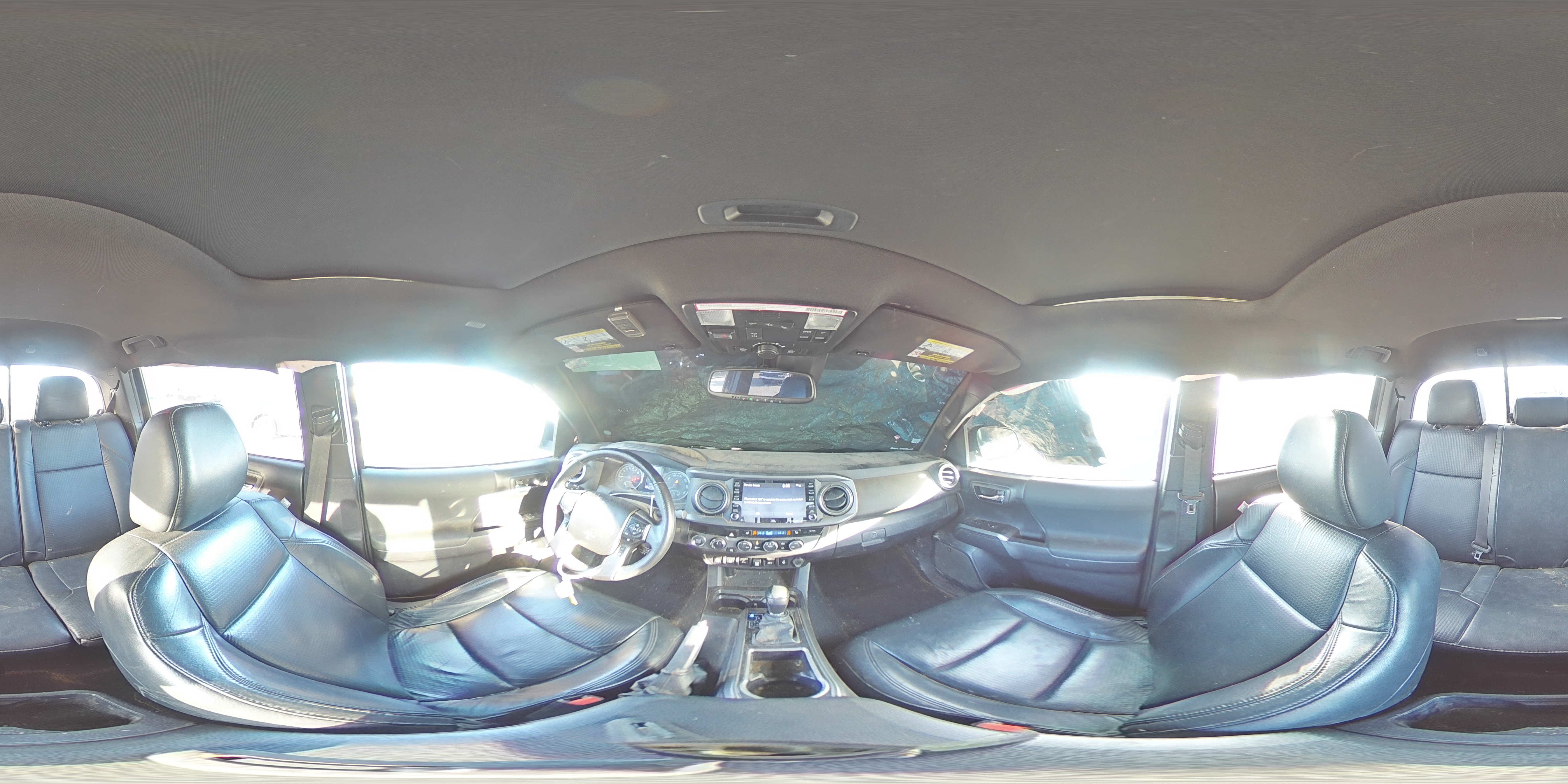 2021 Toyota Tacoma - Image 12