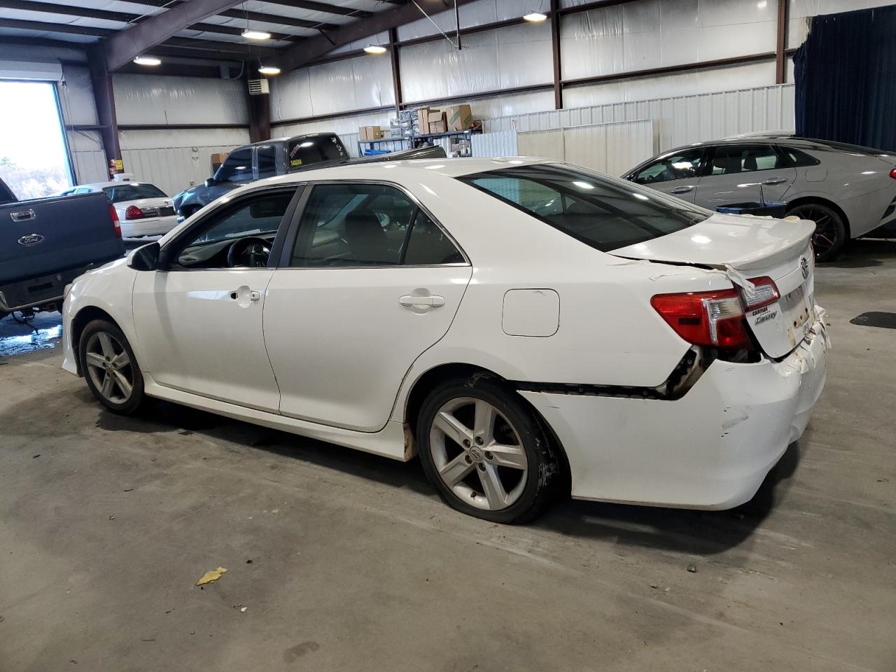 2012 Toyota Camry - Image 2
