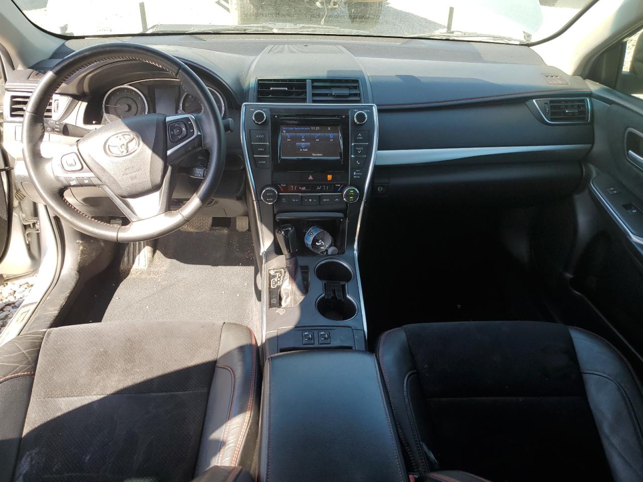 2015 Toyota Camry - Image 8