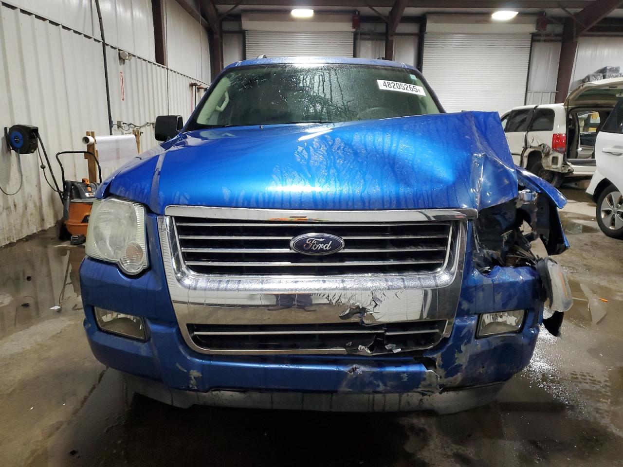 2010 Ford Explorer - Image 5