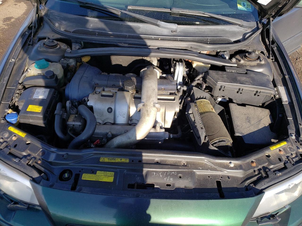 2005 Volvo V70 - Image 11