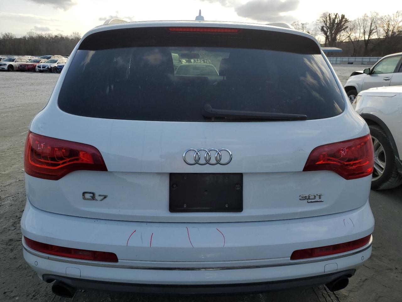 2015 Audi Q7 - Image 6