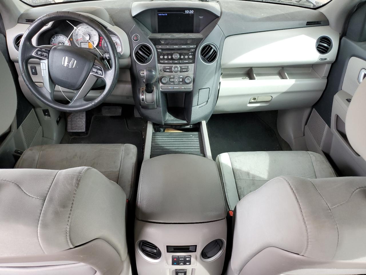 2015 Honda Pilot - Image 8