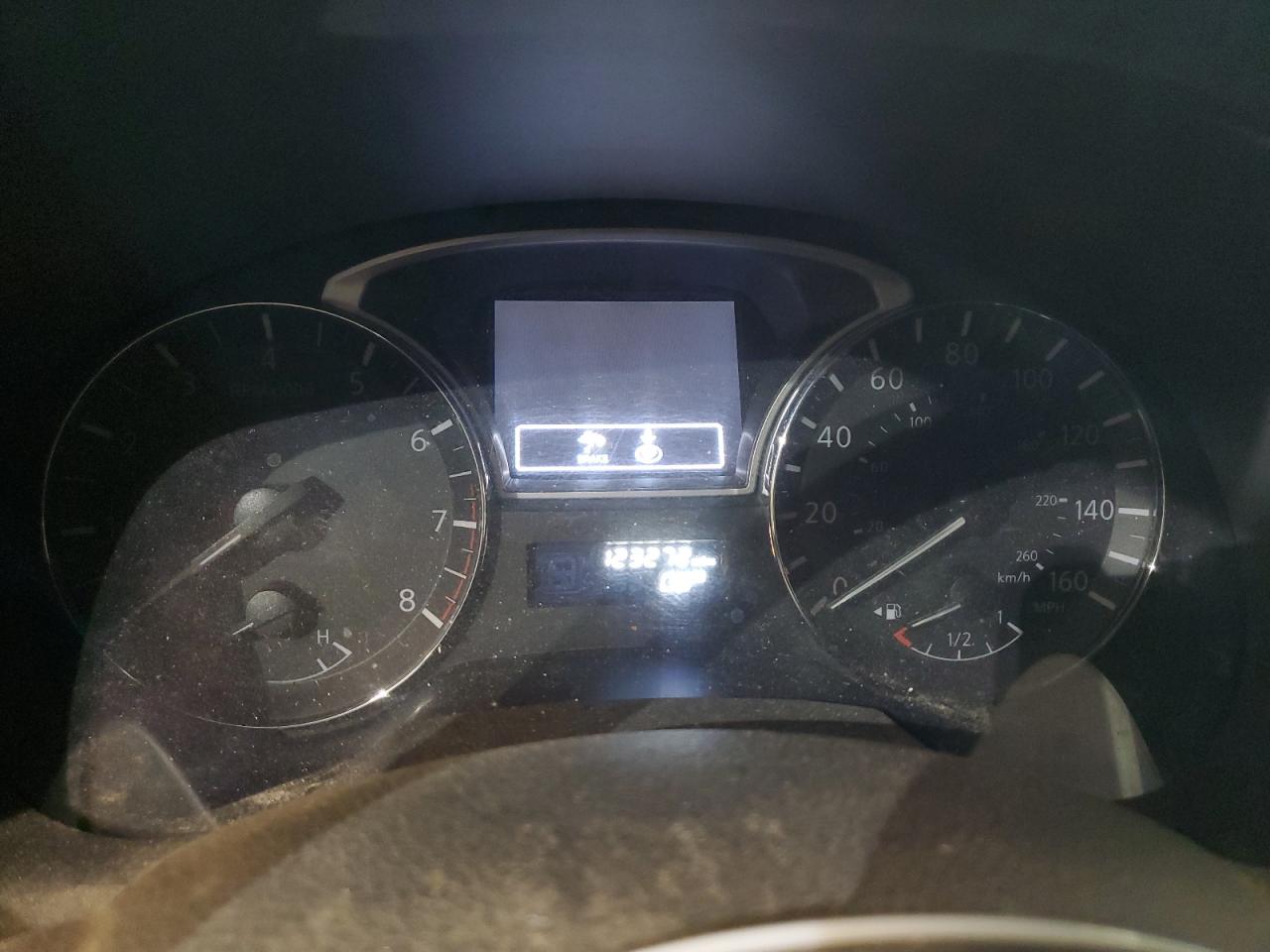 2015 Nissan Altima - Image 9