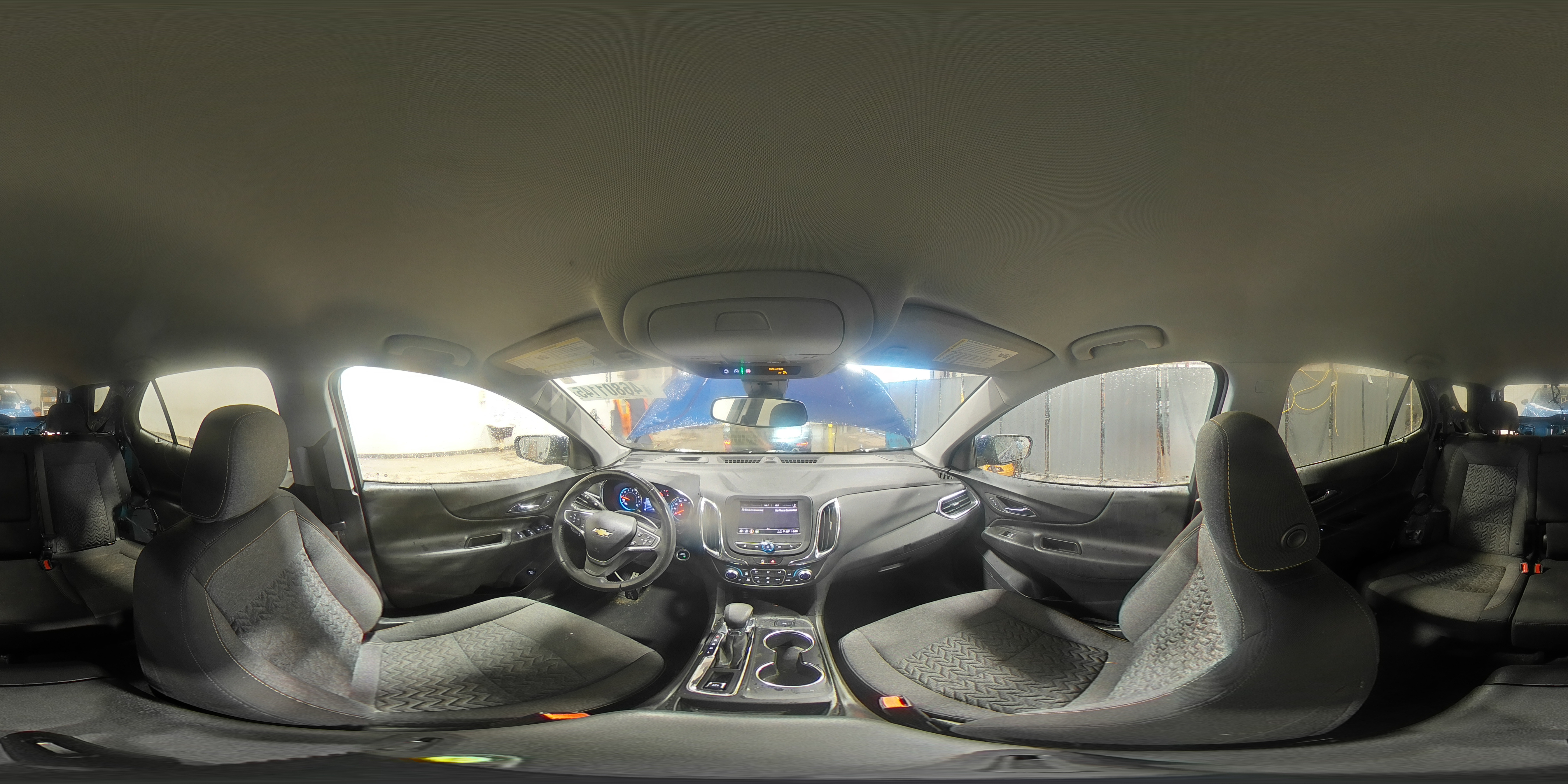 2022 Chevrolet Equinox - Image 16