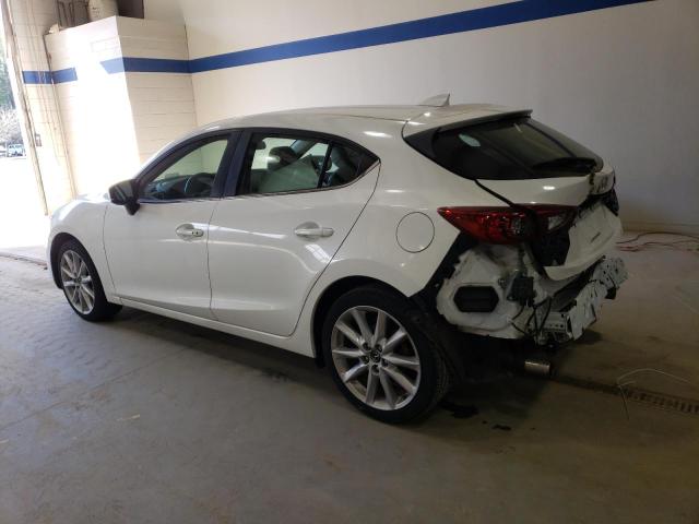  MAZDA 3 2017 White