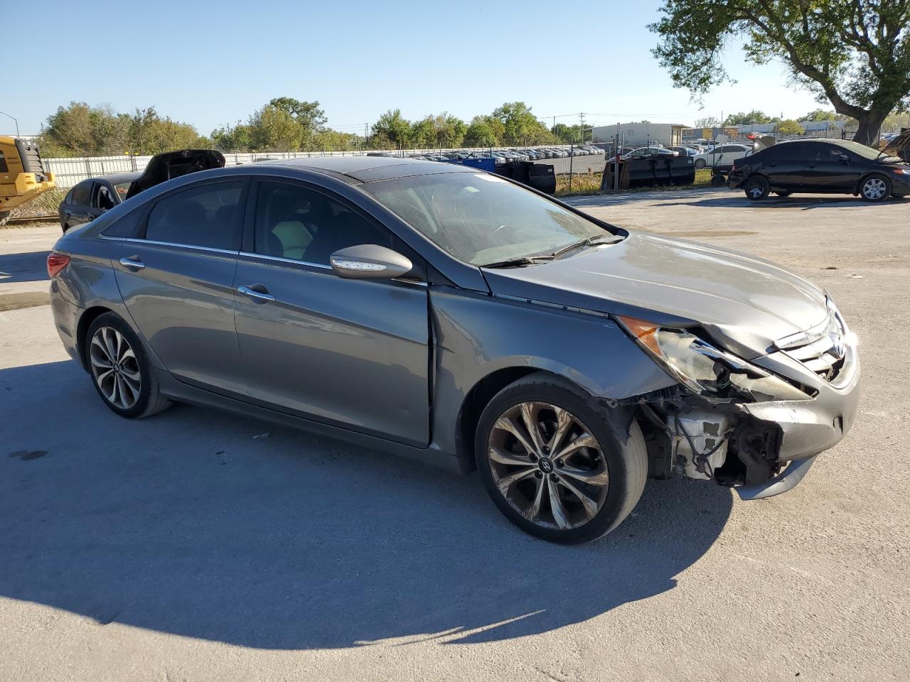 2013 Hyundai Sonata - Image 4