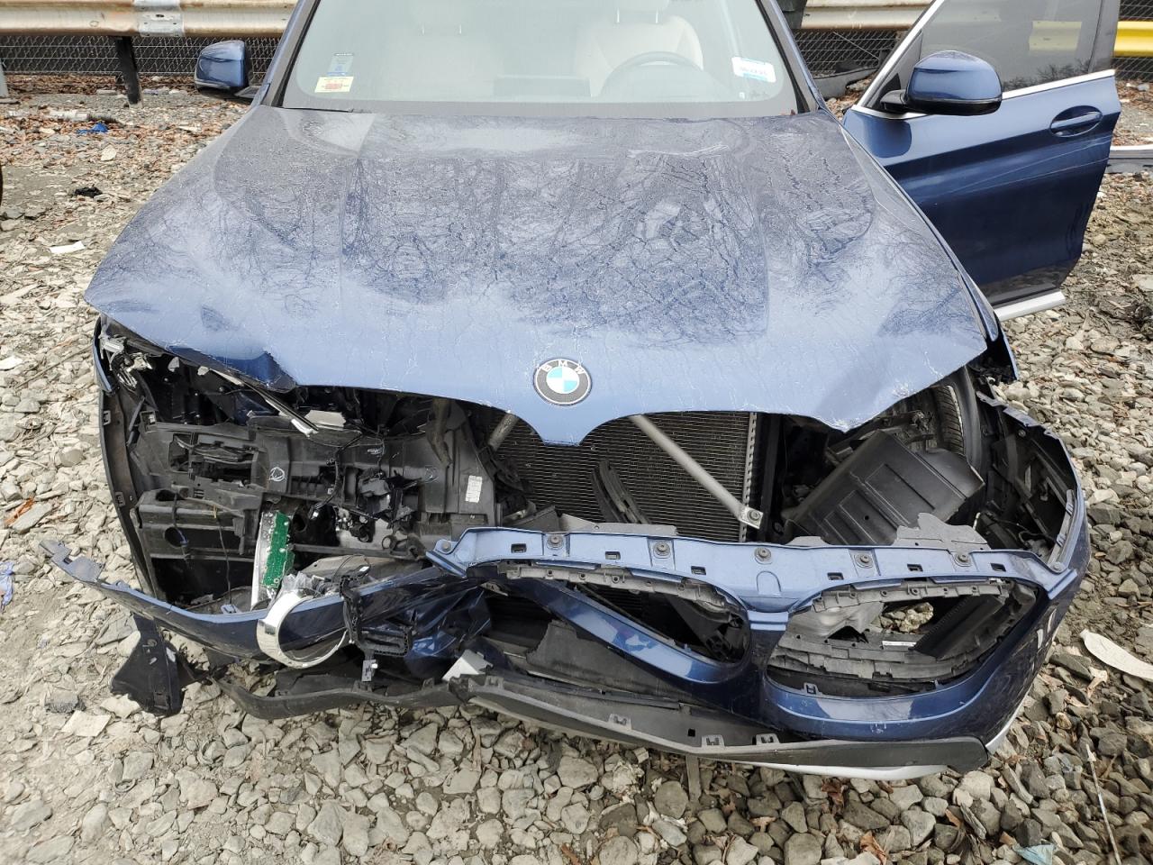 2019 BMW X3 - Image 12