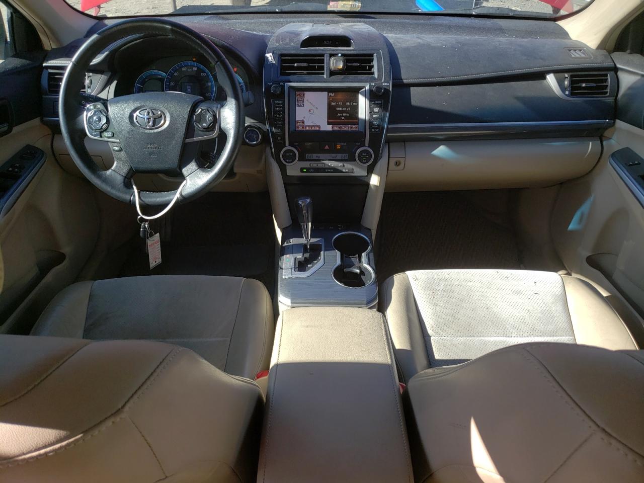 2014 Toyota Camry - Image 8