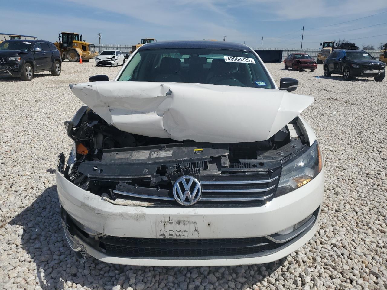 2015 Volkswagen Passat - Image 5