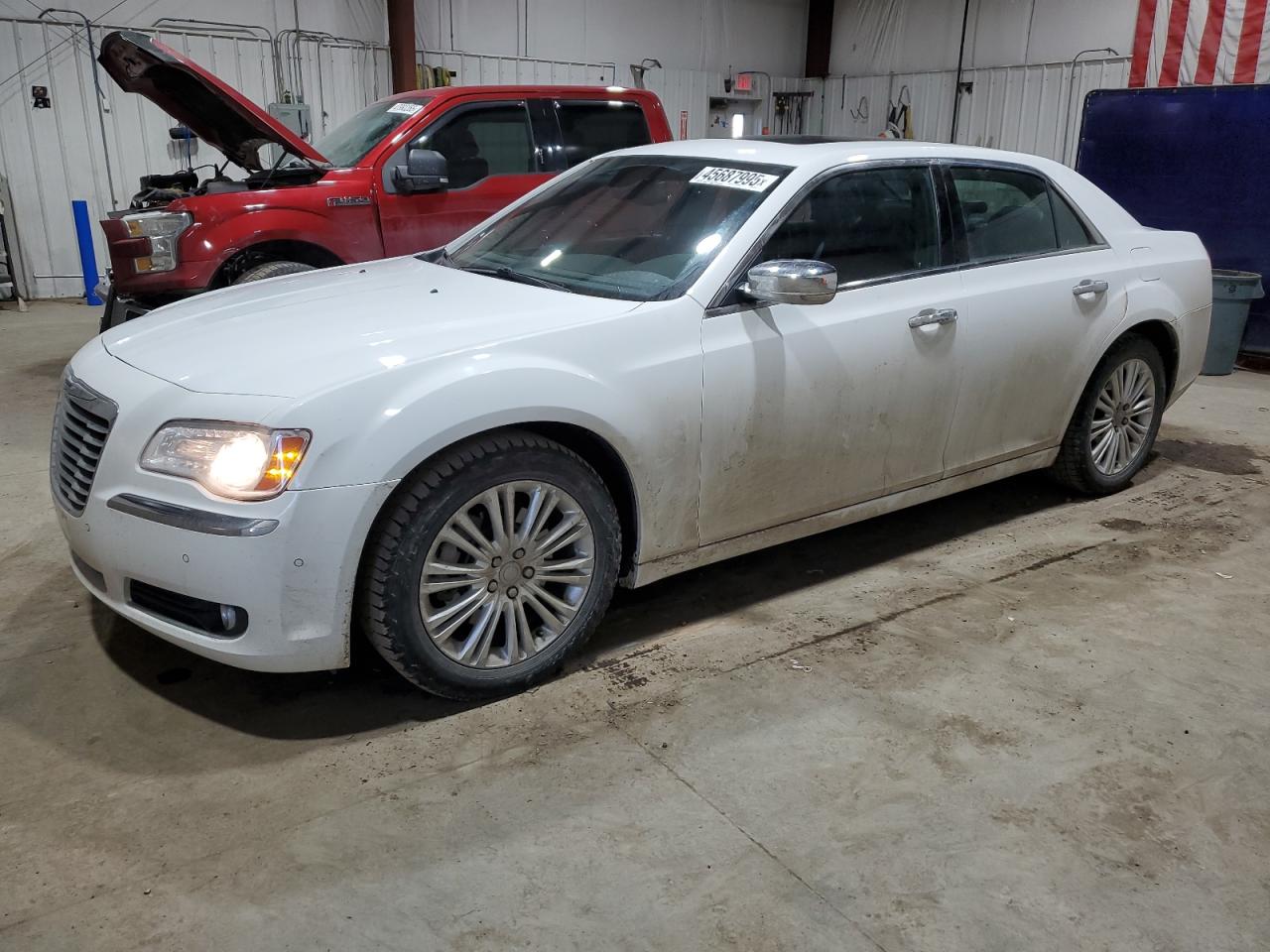 2014 Chrysler 300C zu verkaufen in Billings, MT - Side